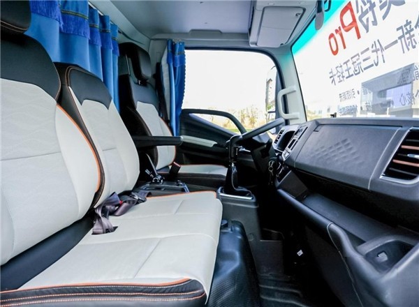 科技為王！看福田汽車新一代三冠王如何續寫榮光