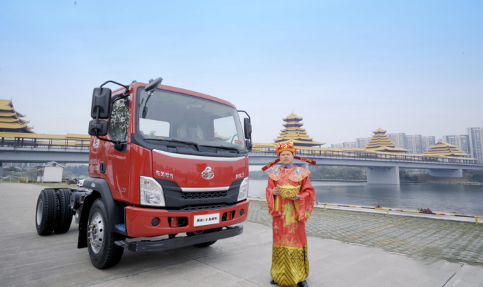 健康開工 逸起創富，這個開工節，乘龍與卡友一起開財“運”！