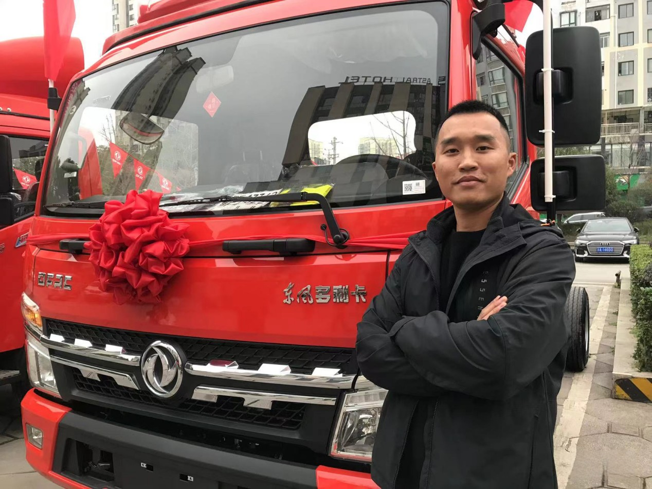 愛拼才會贏，“強哥”攜手東風多利卡一路“狂飆”