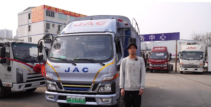 混動1號·駿鈴聚寶盆城內(nèi)城際暢通無憂，為成都涂老板創(chuàng)造更多價值！