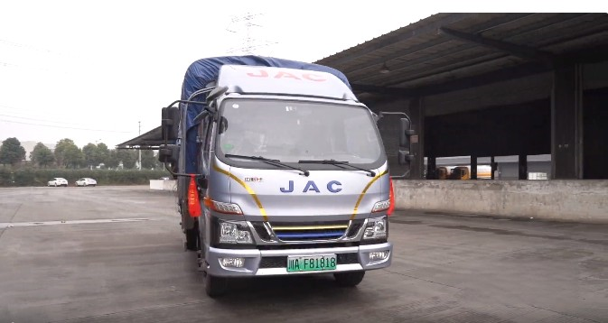 混動1號·駿鈴聚寶盆城內(nèi)城際暢通無憂，為成都涂老板創(chuàng)造更多價值！