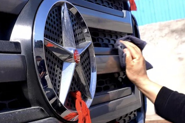 從邂逅到情緣,樊凱旋與大運重卡一路相伴