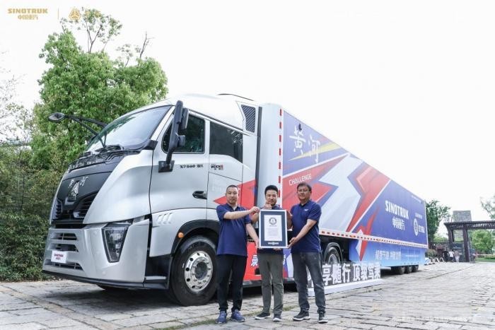 極智物流新高度，民族重卡黃河榮獲世界級雙認證！