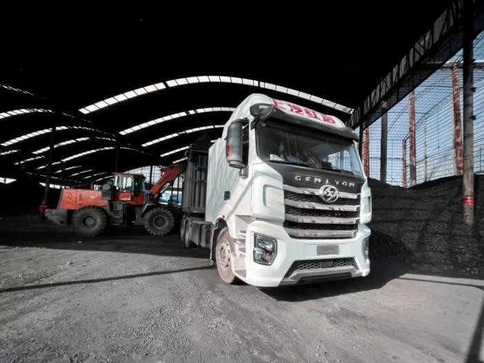 紅巖重卡 “氫”裝上陣，助推“高碳”行業綠色高效發展