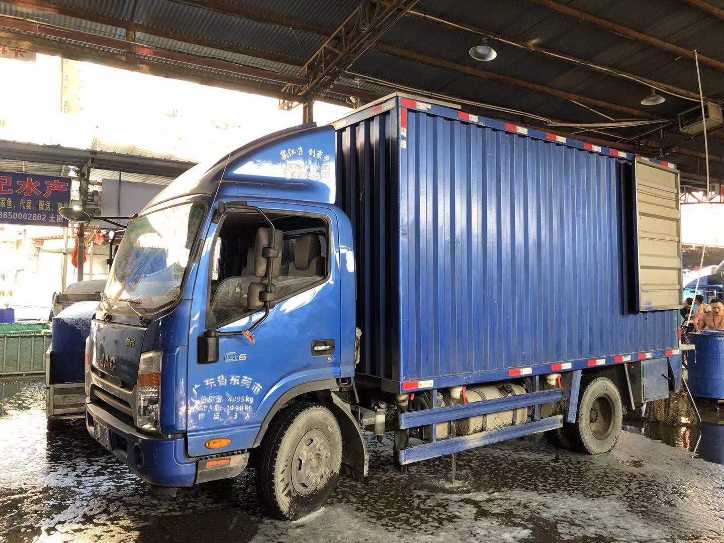 水產(chǎn)運(yùn)輸搶時間,江淮1卡帥鈴為什么讓他覺得踏實?