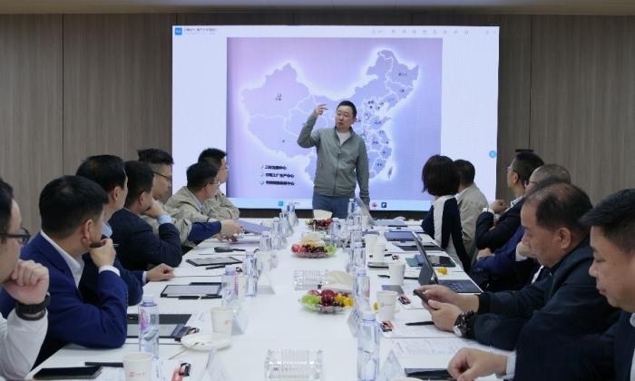 深化變革快發展 巔峰之大領未來！中集車輛與陜汽集團合作再升溫！