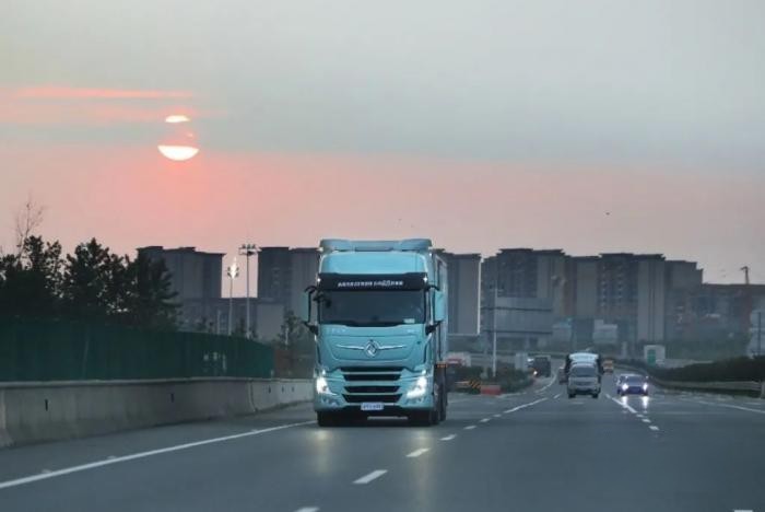 百公里油耗27L,東風(fēng)天龍GX全場景接力實(shí)測圓滿收官!