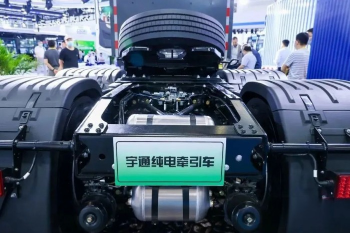 宇通重卡亮相北京國際道路展，彰顯硬核實力