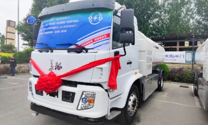 獲行業(yè)用戶認(rèn)可 長(zhǎng)征汽車亮相石家莊產(chǎn)需對(duì)接會(huì)!