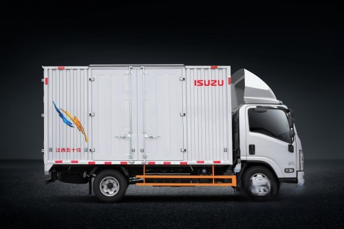 巔峰之作!翼放EM再創輕卡新標桿