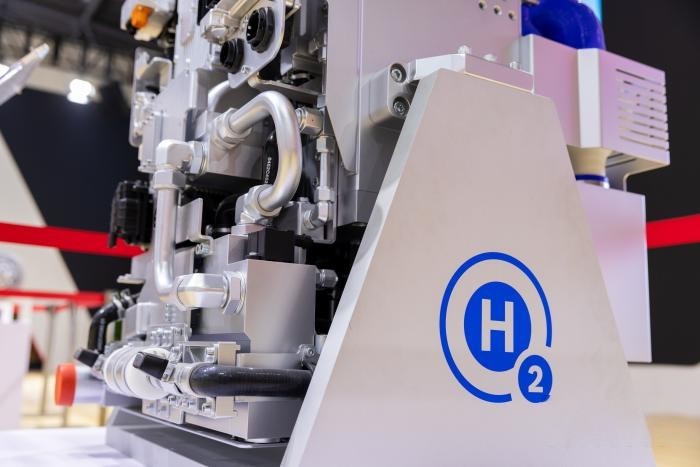 綠擎智享 鈴創(chuàng)未來！慶鈴五十鈴多款精品車型亮相第二十五屆重慶車展