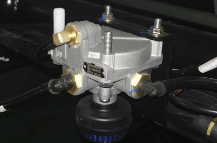 陜汽重卡：掌握輔助制動技術，行車安全BUFF加滿！