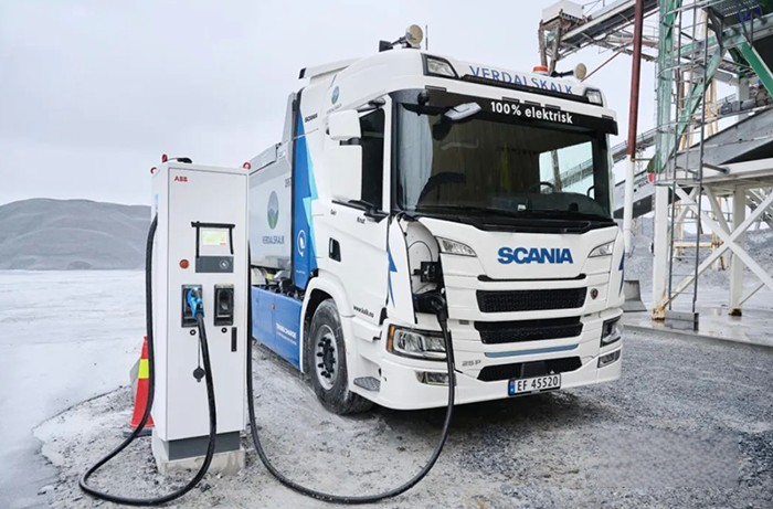 斯堪尼亞:挪威“重量級(jí)”純電動(dòng)卡車(chē)總重66噸