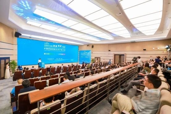 行業唯一！北汽雷馳新能源MINI卡榮膺“新能源城配物流車五星之選”