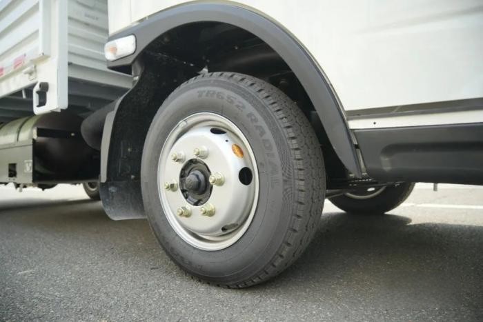 飛碟奧馳V1雙燃料的運(yùn)輸“鈔”能力  