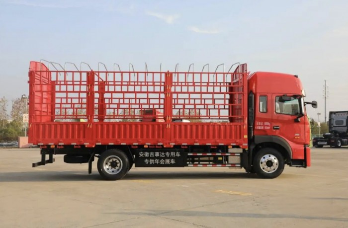 江淮格爾發(fā)4×2載貨車盛夏出擊,吃瓜群眾有福了!