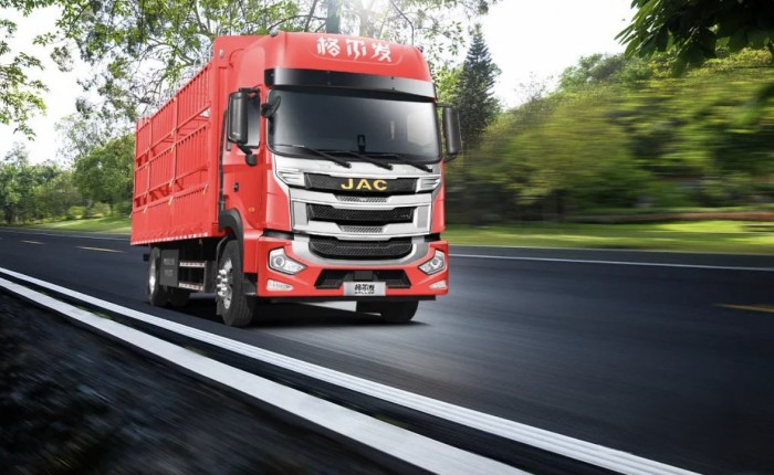 江淮格爾發(fā)4×2載貨車盛夏出擊,吃瓜群眾有福了!