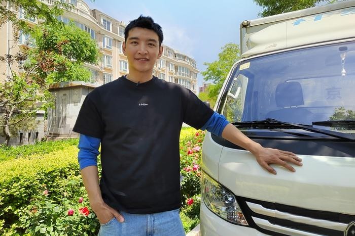 從送外賣到送貨物，王俊熹選擇與祥菱M2并肩奮斗