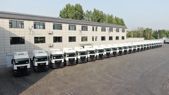 曼恩一次性交付25輛TGX牽引車 助力昊銳物流實現高效品質運輸