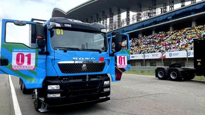 中國(guó)重汽憑硬核實(shí)力斬獲“首屆中國(guó)新能源商用車挑戰(zhàn)賽”多項(xiàng)大獎(jiǎng)