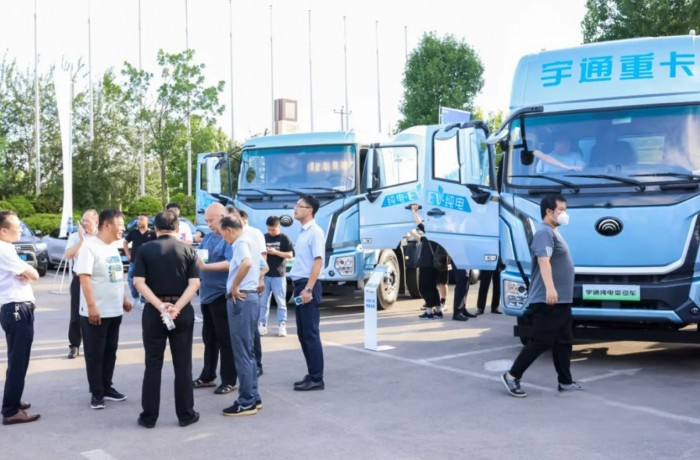 宇通重卡全系新品亮劍“國際莊”! 全國巡回上市正式開啟