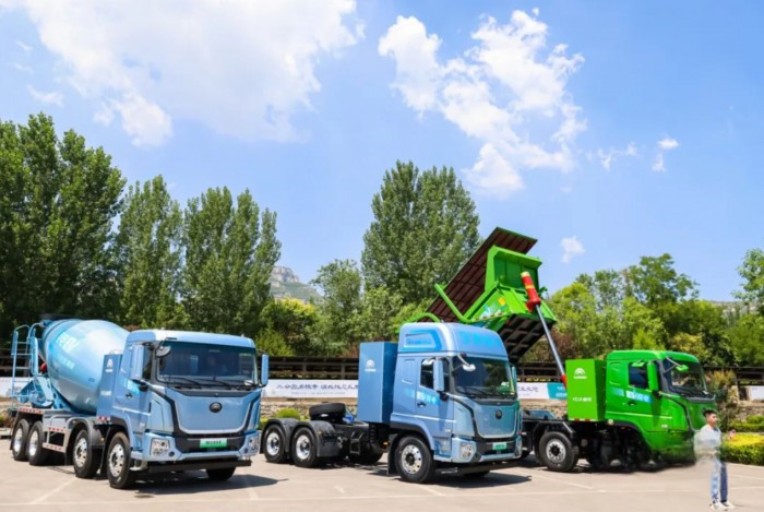 宇通重卡全系新品亮劍“國際莊”! 全國巡回上市正式開啟