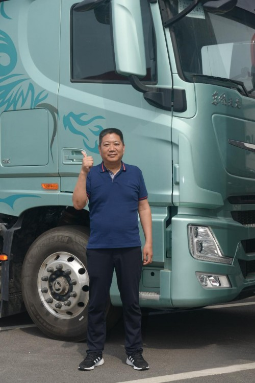 穩中取勝，高效干線物流還是選東風天龍GX