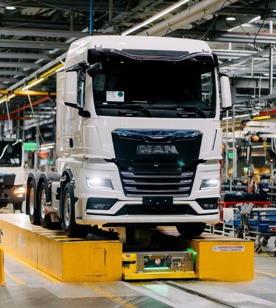 曼恩“獅”力盡展 群英匯聚2023卡車技術節