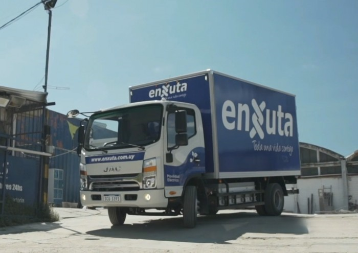 批量采購、高效運輸，江淮1卡國際帥鈴助力烏拉圭物流企業降本增效