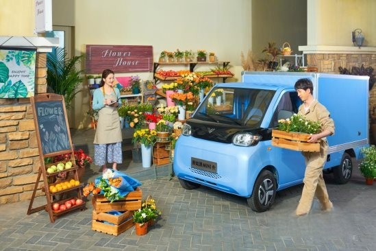 擺攤創(chuàng)業(yè)難？北汽雷馳新能源MINI卡賺錢更輕松