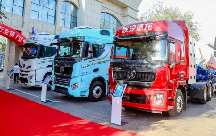 德龍X6000 560馬力天然氣產品新疆區域首發