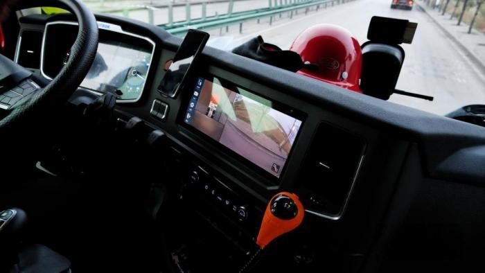 單趟多賺600元,中國重汽豪沃MAX助西北漢子實現賺錢夢!