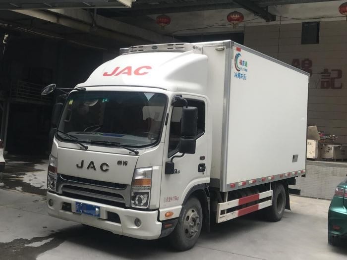 夫妻同心打拼30年 選江淮1卡帥鈴冷藏車(chē)創(chuàng)業(yè)成功