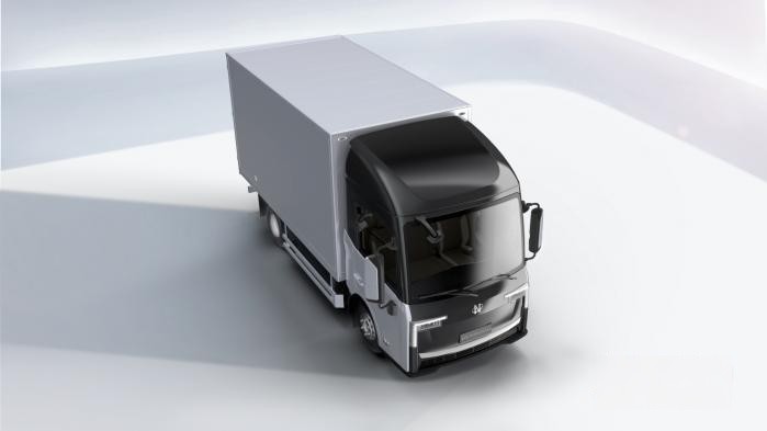 前晨首款全自研產品iC1,開啟智能網聯新能源商用車3.0時代