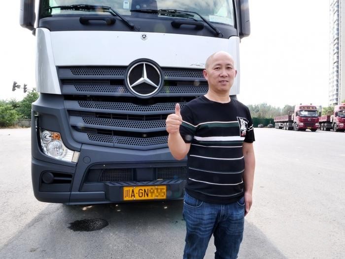 復購6輛奔馳卡車！魏國清用高端車打好高端局