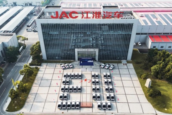 首批電動皮卡出口泰國，江淮汽車全面發力國際市場