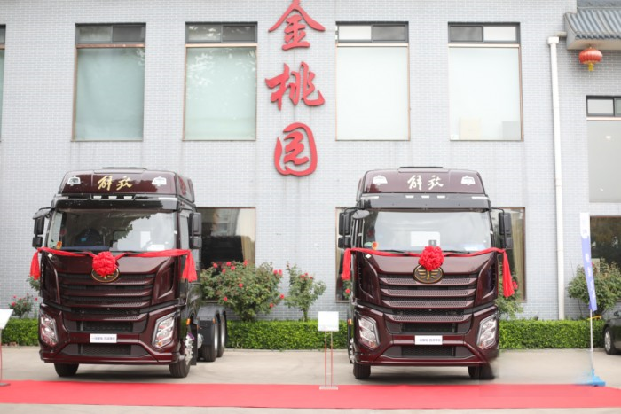 燃擎高效 氣勢磅礴 解放天然氣重卡再添猛將