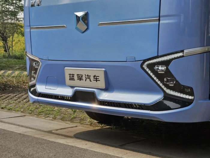 長續航、更安全，藍擎·悅EH Pro再樹高端電動輕卡新標桿