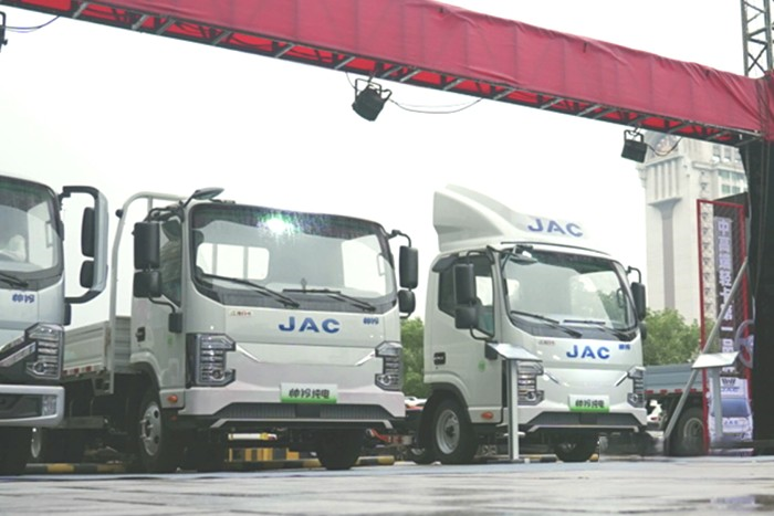 即將上市 江淮1卡帥鈴ES6純電輕卡為城配運輸帶來高品質(zhì)新選擇！