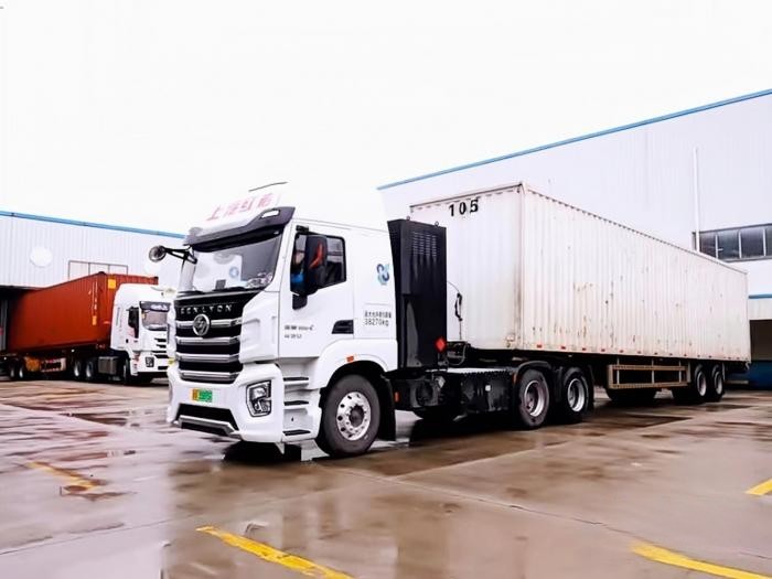 助力氫能產(chǎn)業(yè)落地應(yīng)用 上汽紅巖氫燃料重卡亮相中國（西部）氫能大會