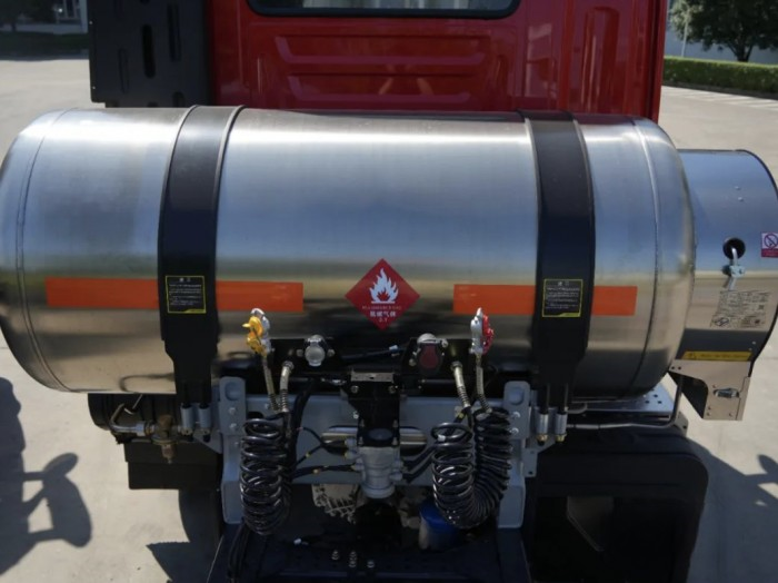 強(qiáng)勁動(dòng)力，上汽紅巖天然氣重卡帶你高效運(yùn)營(yíng)！