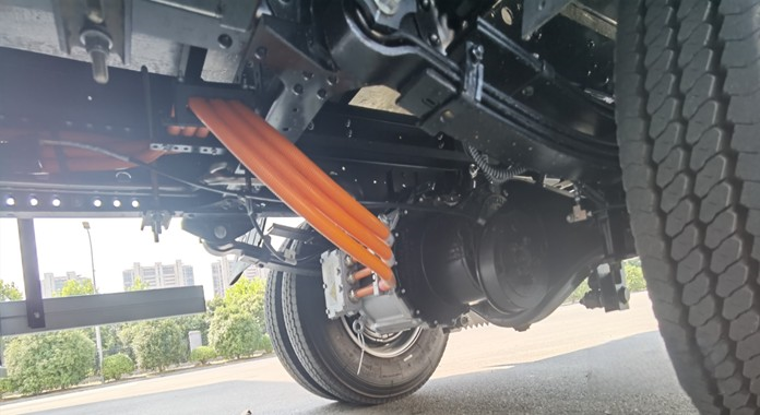 輕卡界精英 “六邊形”戰(zhàn)士徐工漢馳巨能星夠頂流