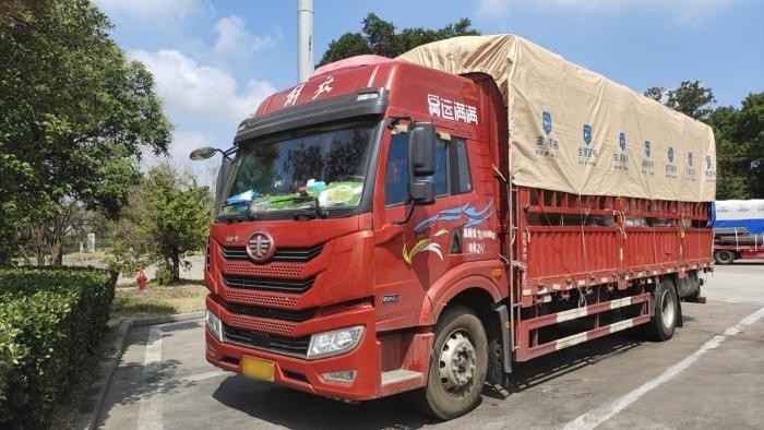 從汽車兵到運(yùn)輸人 90后卡友康瑞廣把愛(ài)好做成事業(yè)