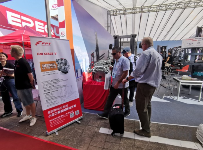 世界展示中國“智造”風采 菲亞特動力科技攜手吉鑫祥亮相廣交會