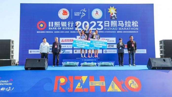 賽事官方唯一指定用車 飛碟汽車與跑友們共赴“日馬”之約!